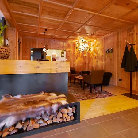 Lagacio Mountain Hotel